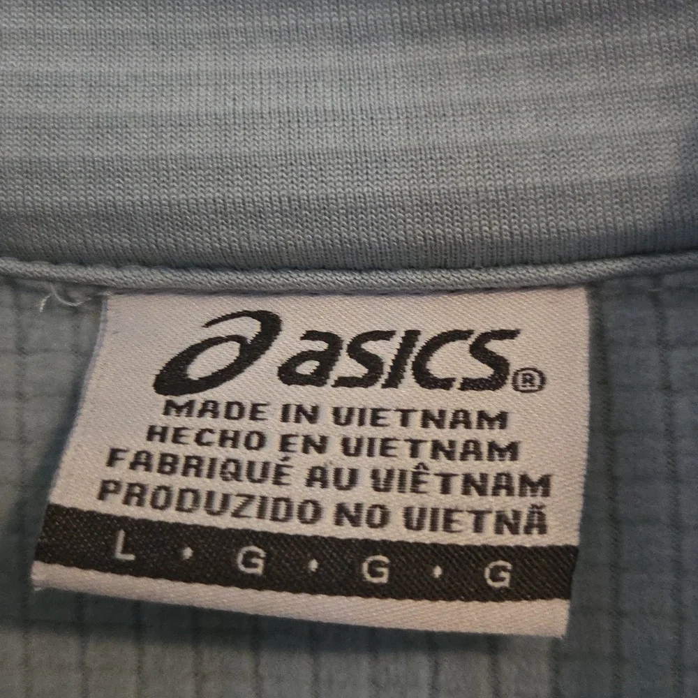 NWT ASICS Half Zip Size Large - Picture 2 of 9